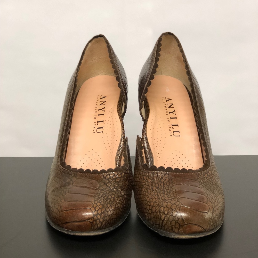 Anyi Lu paten leather heels